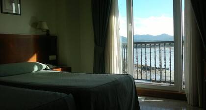 Bahia Bayona Hotel