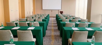 Holiday Inn Shaoguan Downtown Hotel
