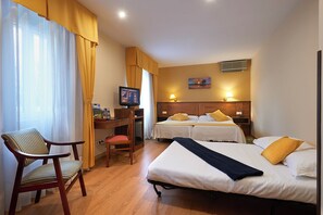 Room - Hotel y Casona El Carmen (Carreno)
