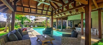 Mythic Suites & Villas by MJ Holidays