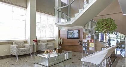 Astron Suites Sao Jose dos Pinhais