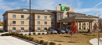 Holiday Inn Express Hotel & Suites Newton