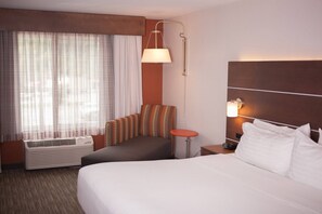 Room - Holiday Inn Express and Suites Logan an IHG Hotel (Logan)