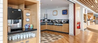 Holiday Inn Express Birmingham - Walsall
