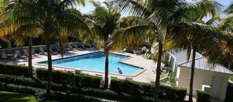 Holiday Inn Express North Palm Beach Oceanview