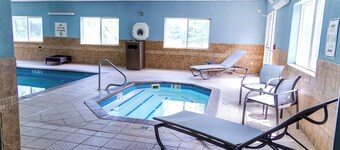 Holiday Inn Express & Suites Torrington