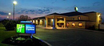 Holiday Inn Express London-i-70 an IHG Hotel