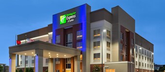 Holiday Inn Express and Suites Tuscaloosa University an IHG Hotel