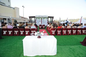 Espace banquet en plein air