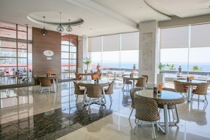 Dining - Swandor Resort Cam Ranh (Cam Lam)