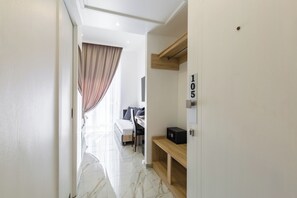 Interior - Sant Angelo Hotel (Naples)