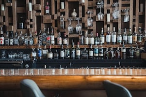 Bar (en la propiedad)