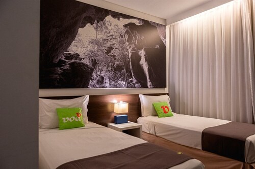 VOA Business Supreme Choice Hotel