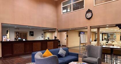 Comfort Inn and Suites Black River Falls I-94