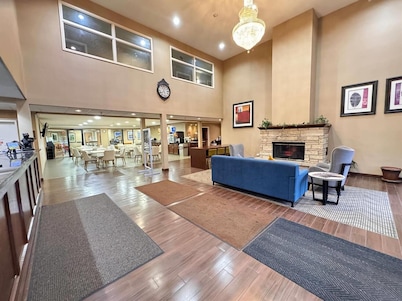 Comfort Inn and Suites Black River Falls I-94