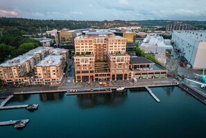 Aerial view - Hyatt Regency Lake Washington (Renton)