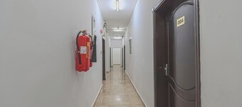 Oyo 117 Majestic Hotel