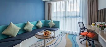 Holiday Inn Express Xichang City Center