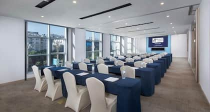 Holiday Inn Express Xichang City Center