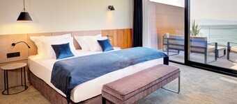 Riva Luxury Hotel