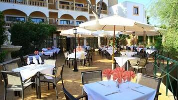 Servei de restauració a l'aire lliure