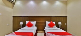OYO 273 Star Yanbu Hotel Suites