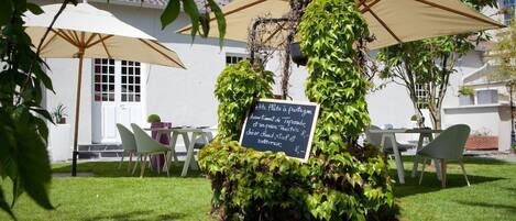 Servei de restauració a l'aire lliure