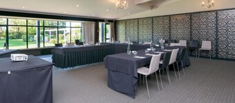 Heartland Hotel Croydon