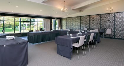 Heartland Hotel Croydon