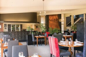 Dining - Croydon Lodge Hotel (Croydon)