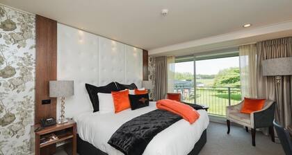 Croydon Lodge Hotel