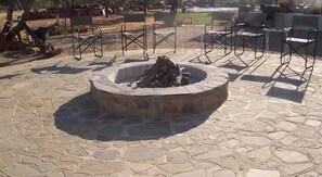Property grounds - Etango Ranch Guest Farm (Windhoek)