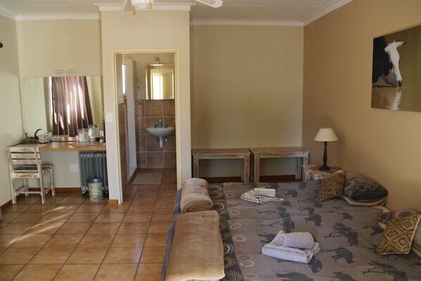Room - Etango Ranch Guest Farm (Windhoek)