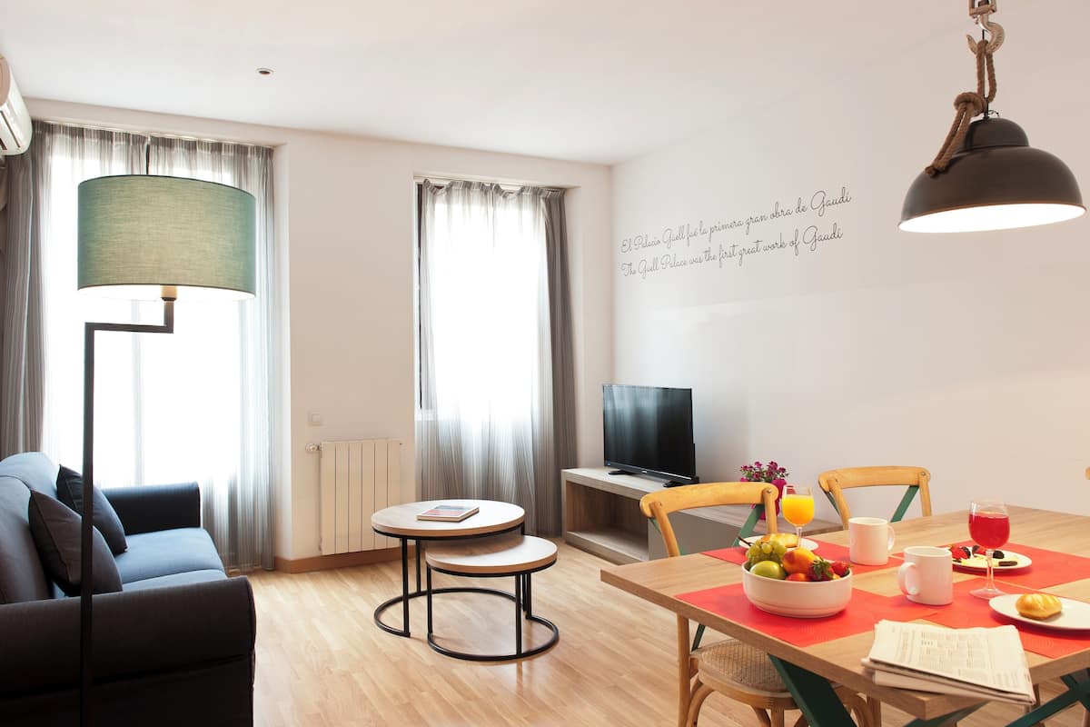 In-room safe, soundproofing