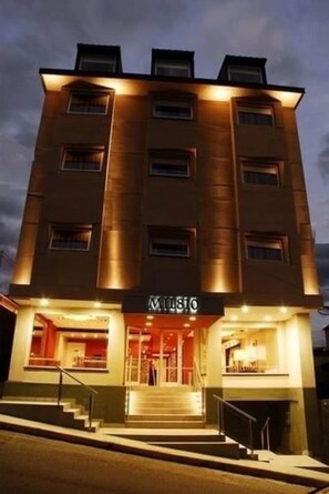 Exterior - Mil 810 Ushuaia Hotel (Ushuaia)