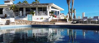 Punta Pescadero Paradise