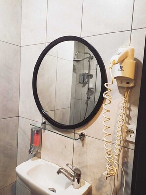 ห้องน้ำ