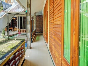 Exterior detail - OYO 3355 Homestay Syariah Asyuban (Borobudur)