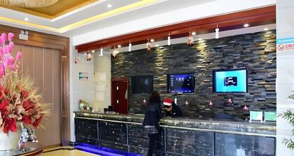 Greentree Inn Anhui Fuyang Railway Station W Xiangyang Road Business Hotel