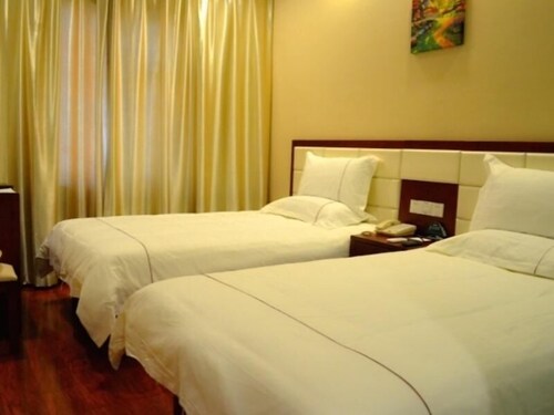 Greentree Inn Shanxi Luliang Fengshan Road Central Park Express Hotel