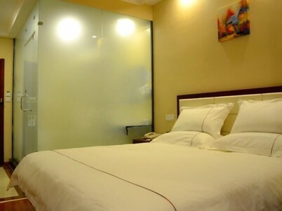 Greentree Inn Shanxi Luliang Fengshan Road Central Park Express Hotel