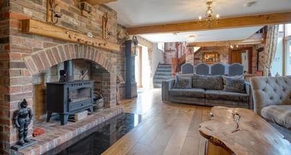 The Residence - Sleeps 10