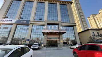 المنشأة من الخارج