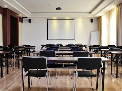 Greentree Inn Lanzhou Yantan High-tech Zone Nanhe Road Business Hotel