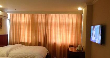 Greentree Inn Liaocheng Linqing Haishan Building Express Hotel