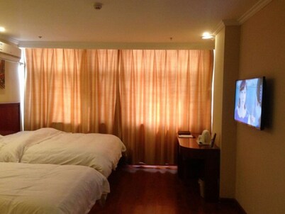 Greentree Inn Liaocheng Linqing Haishan Building Express Hotel