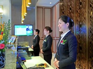 Lobby - Greentree Eastern Yancheng Binhai Oubaoliya City Square Hotel (Yancheng)
