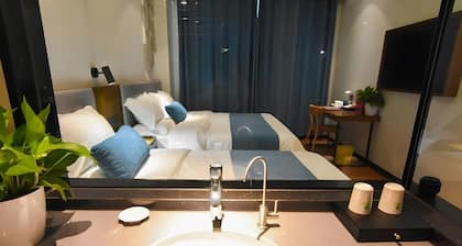 Greentree Rizhao Lanshan Coach Station Hotel