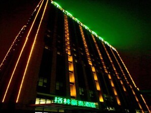 Exterior - Greentree Inn Liaocheng Xinxian Bus Business Hotel (Liaocheng)