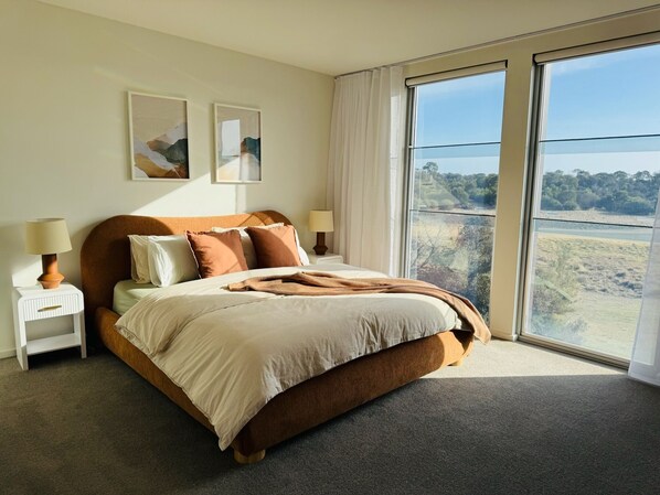 2 chambres, fer et planche à repasser, Wi-Fi gratuit, draps fournis